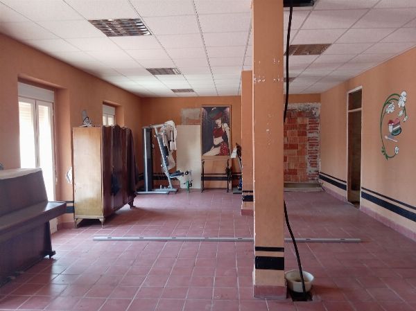 Две коммерческие недвижимости на продажу в центре Инохоса-дель-Дуке (Кордова) - Частная продажа - 1