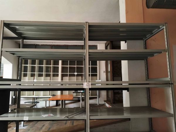 Scaffalature, espositori - e arredi ufficio - Liquidazione Giudiziale n. 12/2026 - Tribunale di Firenze - Vendita 2