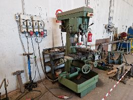 Attrezzature per officina meccanica