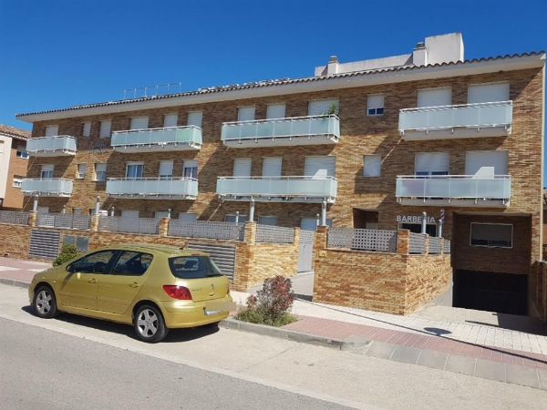 Podíl 50% na bytě v L'Aldea, Tarragona - Obchodní soud č. 1 v Granadě