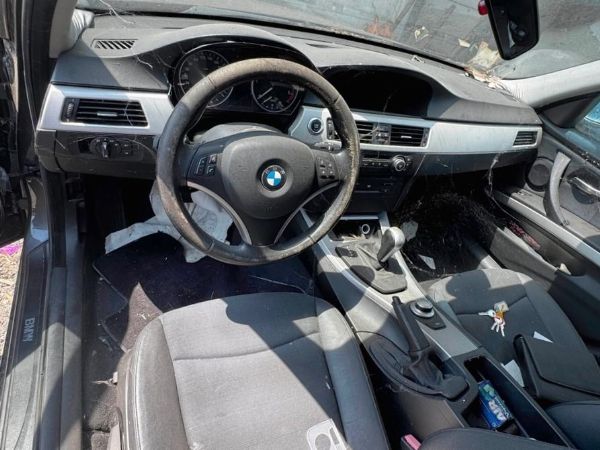 BMW 330d - Beni Strumentali da Leasing - Intrum Italy S.p.A