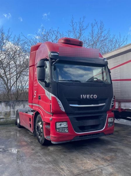 Trattori stradali IVECO -&nbsp;Beni Strumentali da Leasing - Intrum Italy S.p.A