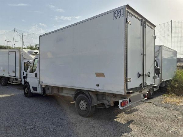 Furgoni isotermici Peugeot Boxer - Beni Strumentali da Leasing - Intrum Italy S.p.A