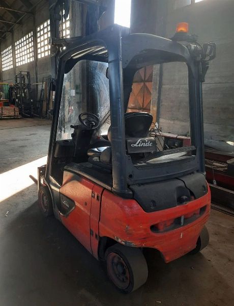 Carrello Elevatore Linde -&nbsp;Beni Strumentali da Leasing - Intrum Italy S.p.A