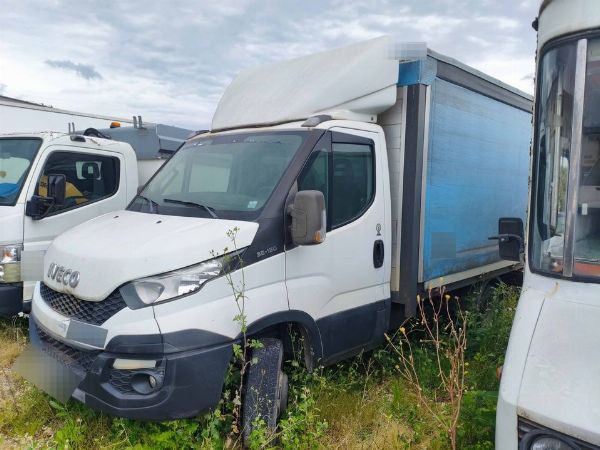 Kj&oslash;lerom, varebiler og utstyr for logistikk - Rettslig likvidasjon nr. 12/2026 - Tingretten i Terni