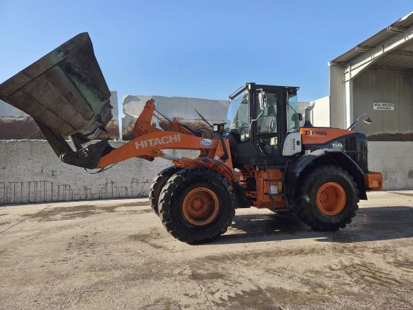 FIAT Hitachi ve New Holland lastik tekerlekli yükleyiciler - Fiat Ducato - Özel Satış