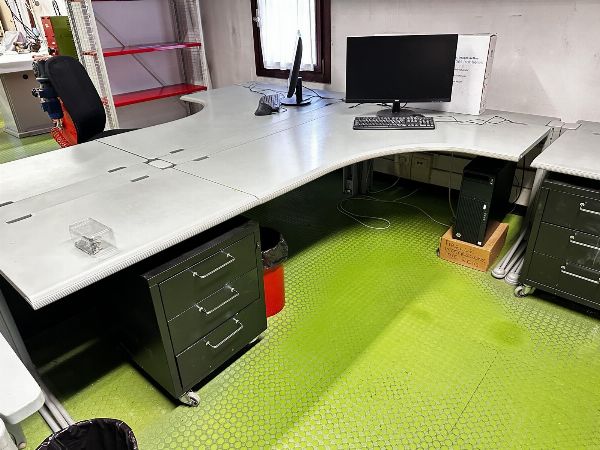 Attrezzature per lavorazioni tessili - Arredi vari e per ufficio - Carrello elevatore e transpallet - Liquidazione Giudiziale 87/2025 - Tribunale di Venezia